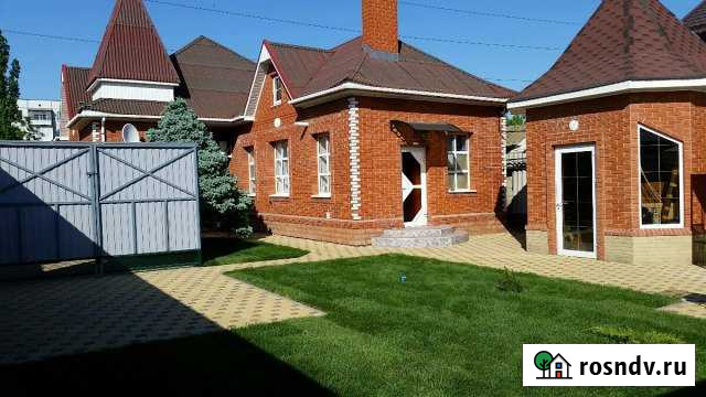 Дом 100 м² на участке 5 сот. в аренду посуточно в Ейске Ейск - изображение 1