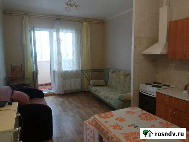 Квартира-студия, 33 м², 15/17 эт. в аренду на длительный срок в Сургуте Ханты-Мансийского АО Сургут - изображение 1