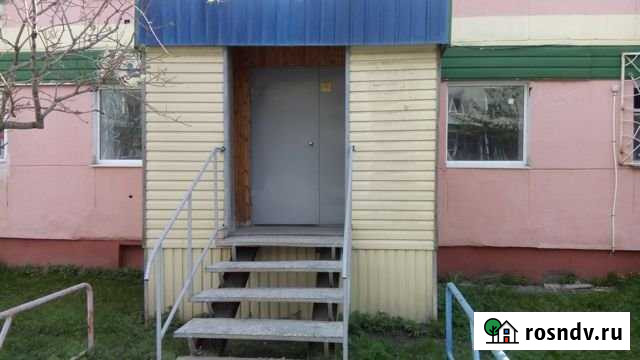 Торговое помещение, Полярный,ул. Советская 3 80 кв.м. Полярный - изображение 1