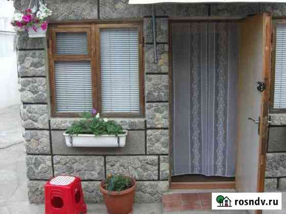 2-комнатная квартира, 40 м², 1/1 эт. в аренду посуточно в Евпатории Евпатория