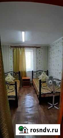 Комната 25 м² в 2-ком. кв., 1/1 эт. в аренду посуточно в Феодосии Феодосия - изображение 1