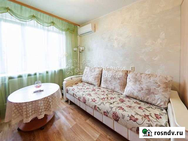 Комната 17.6 м² в 8-ком. кв., 4/5 эт. на продажу в Волгограде Волгоград - изображение 1