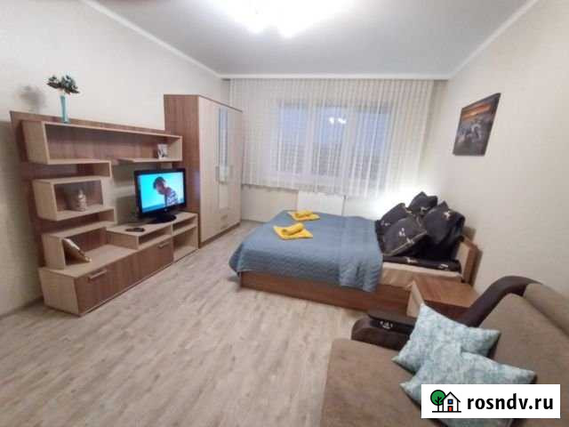 1-комнатная квартира, 43 м², 5/9 эт. в аренду посуточно в Калининграде Калининград - изображение 1