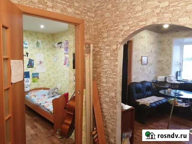 3-комнатная квартира, 65 м², 2/5 эт. на продажу в Никеле Никель - изображение 1