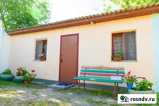 Дом 25 м² на участке 1 сот. в аренду посуточно в Феодосии Феодосия - изображение 1