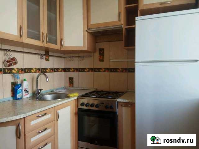 Комната 15 м² в 3-ком. кв., 1/5 эт. в аренду на длительный срок в Новосибирске Новосибирск - изображение 1