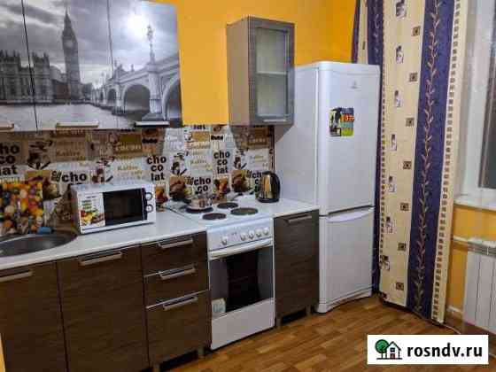 1-комнатная квартира, 37 м², 3/17 эт. в аренду посуточно в Курске Курск