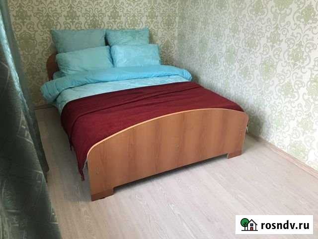 2-комнатная квартира, 42 м², 2/5 эт. в аренду посуточно в Кургане Курган - изображение 1