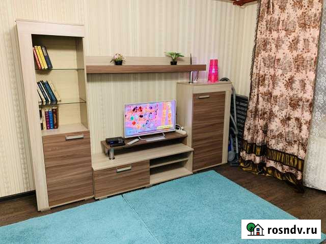 1-комнатная квартира, 33 м², 1/2 эт. в аренду посуточно в Надыме Надым - изображение 1