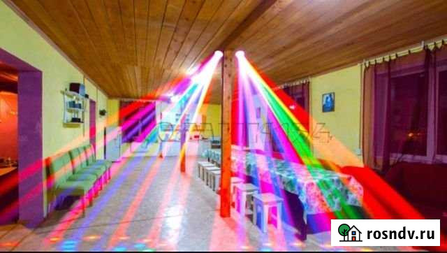 Коттедж 350 м² на участке 20 сот. в аренду посуточно в Новосибирске Новосибирск - изображение 1