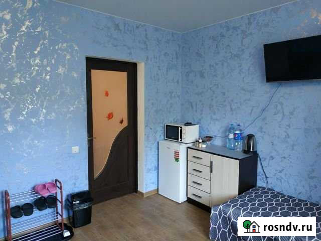 Комната 15 м² в 4-ком. кв., 3/3 эт. в аренду посуточно в Ялте Ялта - изображение 1