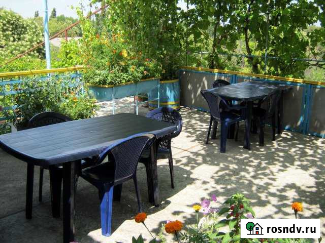 Комната 12 м² в 5-ком. кв., 1/2 эт. в аренду посуточно в Феодосии Феодосия - изображение 1