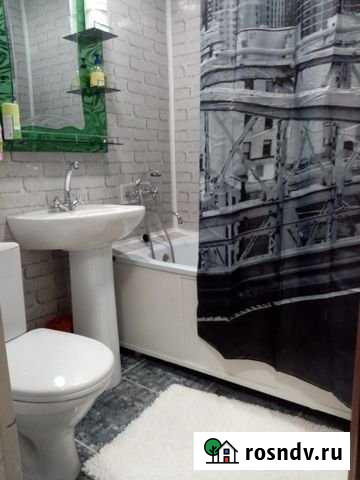 1-комнатная квартира, 30 м², 2/5 эт. в аренду посуточно в Магадане Магадан - изображение 1