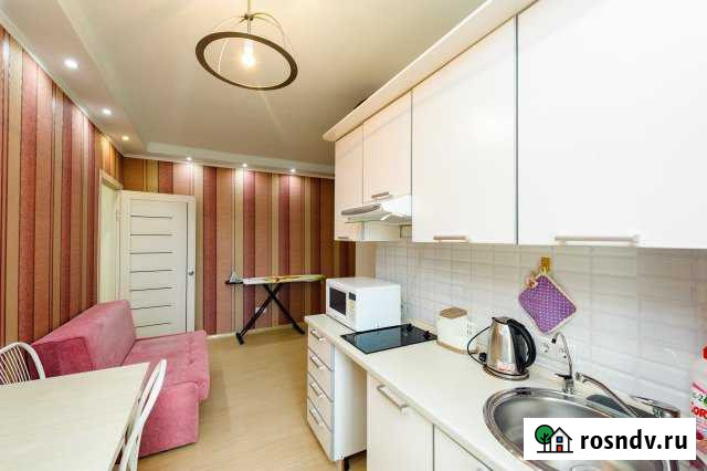 1-комнатная квартира, 36 м², 13/24 эт. в аренду посуточно в Артеме Артем - изображение 1