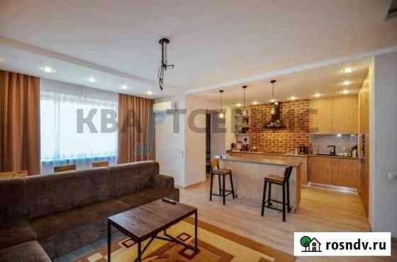 3-комнатная квартира, 104.3 м², 13/19 эт. на продажу в Омске Омск