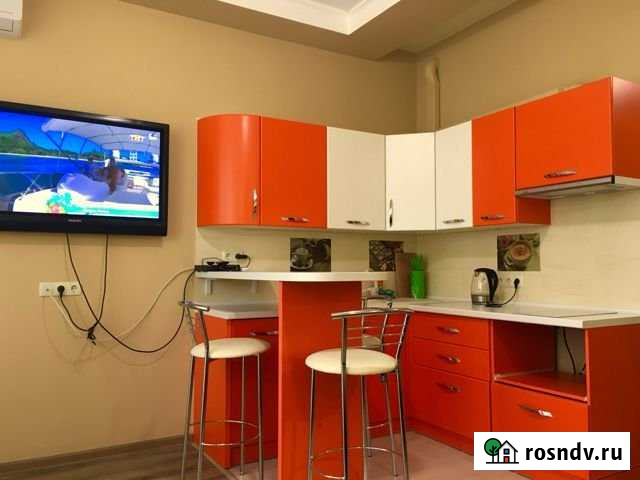 Квартира-студия, 30 м², 2/6 эт. в аренду посуточно в Алупке Алупка - изображение 1