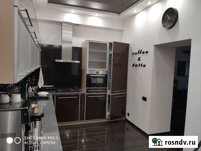 2-комнатная квартира, 90 м², 1/2 эт. в аренду посуточно в Керче Керчь - изображение 1