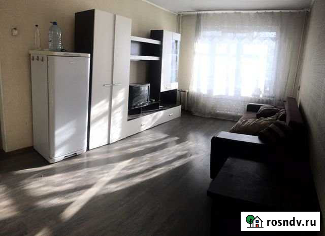 3-комнатная квартира, 57 м², 5/5 эт. в аренду на длительный срок в Новокузнецке Новокузнецк - изображение 1