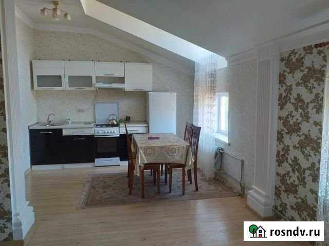 3-комнатная квартира, 80 м², 6/6 эт. в аренду на длительный срок в Махачкале Махачкала - изображение 1