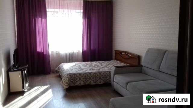 1-комнатная квартира, 45 м², 2/15 эт. в аренду посуточно в Брянске Брянск - изображение 1