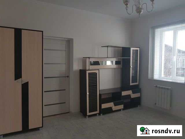 4-комнатная квартира, 60 м², 1/1 эт. на продажу в Матвееве-Кургане Матвеев-Курган - изображение 1