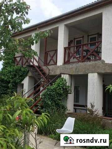 Комната 15 м² в 5-ком. кв., 1/2 эт. в аренду посуточно в Евпатории Евпатория - изображение 1