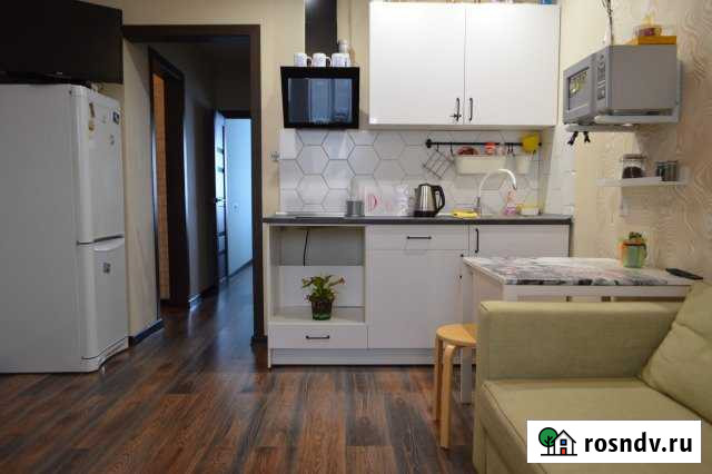 2-комнатная квартира, 48 м², 4/9 эт. в аренду посуточно в Новосибирске Новосибирск - изображение 1