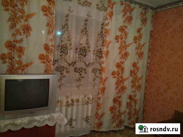 3-комнатная квартира, 65 м², 2/5 эт. в аренду посуточно в Учалах Учалы - изображение 1