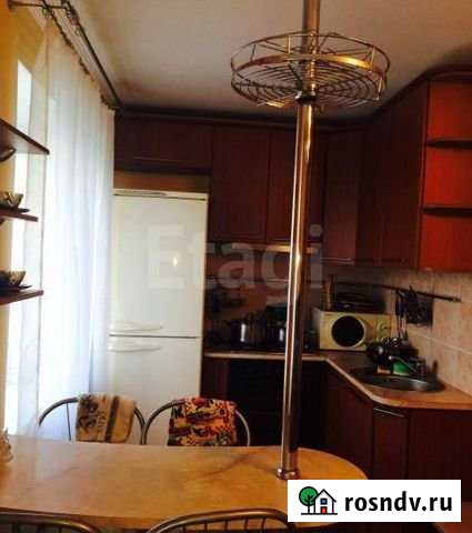 3-комнатная квартира, 58 м², 9/9 эт. в аренду на длительный срок в Омске Омск - изображение 1