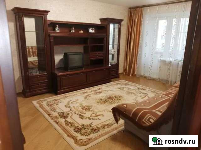 2-комнатная квартира, 55 м², 2/5 эт. в аренду на длительный срок в Вязьме Вязьма - изображение 1