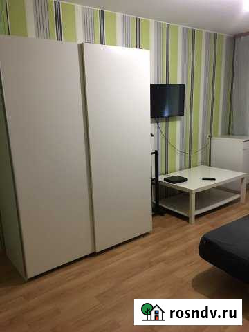 1-комнатная квартира, 32 м², 1/5 эт. в аренду посуточно в Кургане Курган - изображение 1