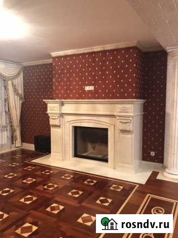 Коттедж 550 м² на участке 14 сот. в аренду на длительный срок в Санкт-Петербурге Санкт-Петербург - изображение 1