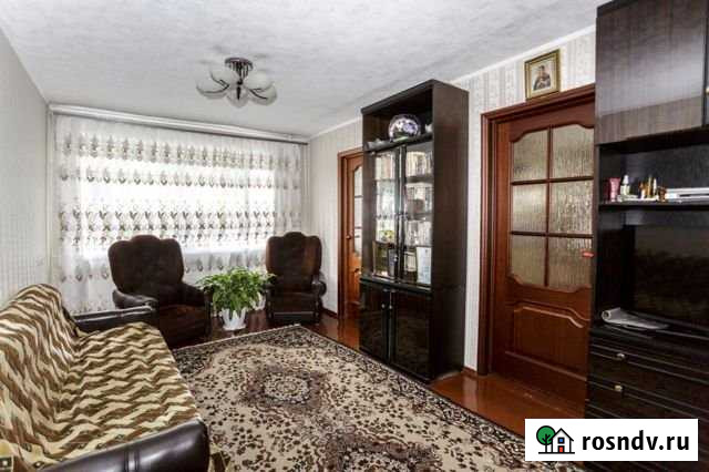 4-комнатная квартира, 60.5 м², 2/5 эт. на продажу в Новокузнецке Новокузнецк - изображение 1