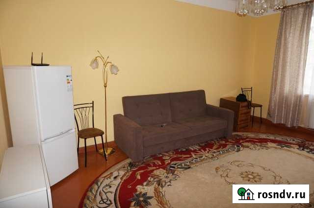 Комната 22 м² в 3-ком. кв., 1/3 эт. в аренду на длительный срок в Калининграде Калининград - изображение 1