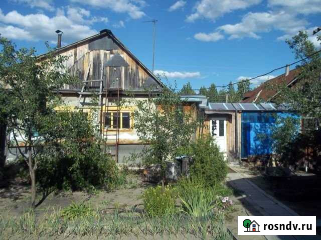 Дом 30 м² на участке 13 сот. на продажу в Кузнецке Кузнецк - изображение 1