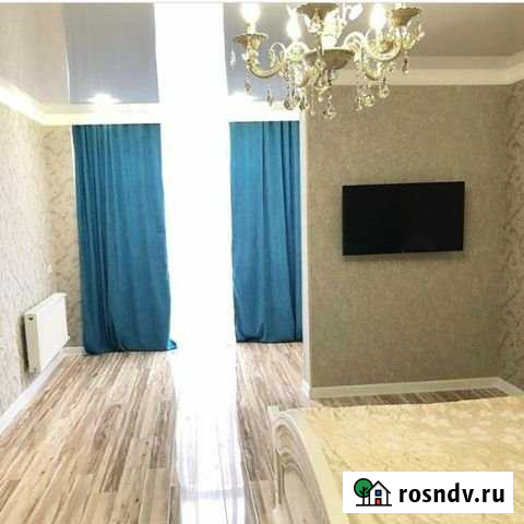 1-комнатная квартира, 55 м², 4/9 эт. в аренду посуточно во Владикавказе Владикавказ - изображение 1