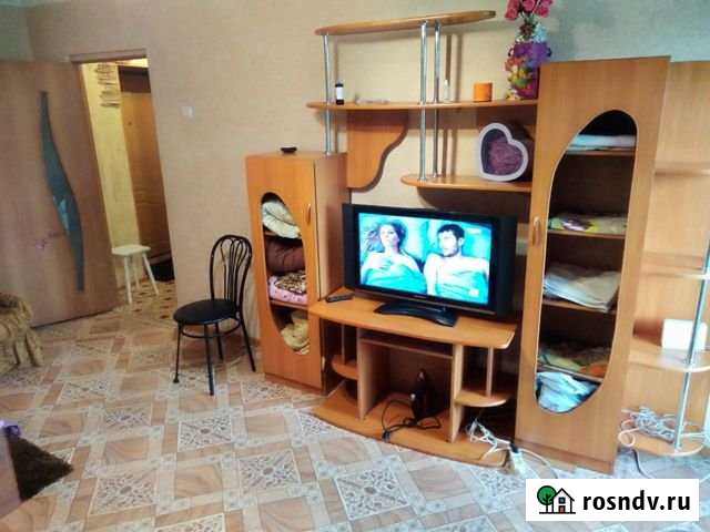 1-комнатная квартира, 38 м², 5/5 эт. в аренду посуточно в Белогорске Амурской области Белогорск - изображение 1