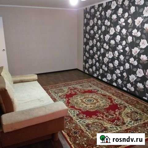 2-комнатная квартира, 45 м², 5/5 эт. в аренду на длительный срок в Энгельсе Энгельс - изображение 1