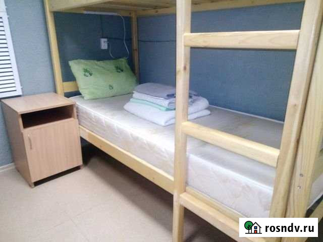 Комната 18 м² в 3-ком. кв., 1/9 эт. в аренду посуточно в Екатеринбурге Екатеринбург - изображение 1