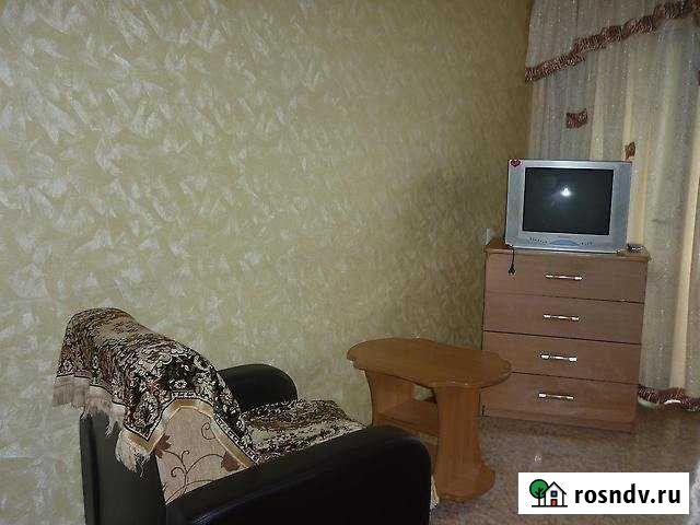 2-комнатная квартира, 42 м², 3/5 эт. на продажу во Владивостоке Владивосток - изображение 1