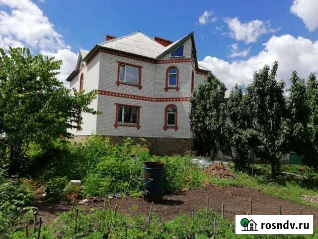 3-комнатная квартира, 90 м², 2/2 эт. в аренду на длительный срок в Белгороде Белгород - изображение 1