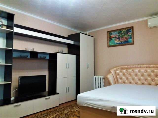 1-комнатная квартира, 36 м², 1/5 эт. в аренду посуточно в Евпатории Евпатория - изображение 1