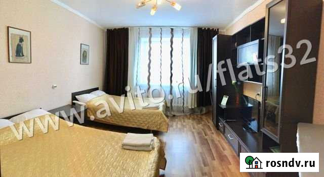 1-комнатная квартира, 45 м², 8/14 эт. в аренду посуточно в Брянске Брянск - изображение 1