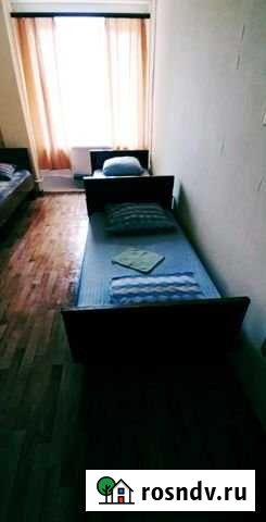 Комната 16 м² в 1-ком. кв., 2/2 эт. в аренду посуточно в Чебоксарах Чебоксары - изображение 1