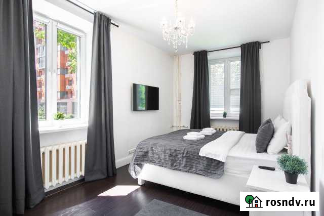 3-комнатная квартира, 73 м², 1/5 эт. в аренду посуточно в Москве Москва - изображение 1