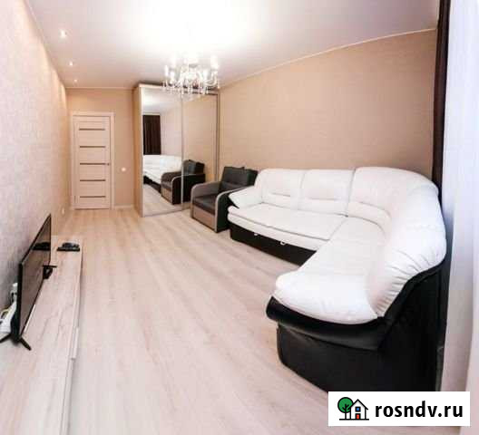 1-комнатная квартира, 42 м², 16/17 эт. в аренду посуточно в Тюмени Тюмень - изображение 1