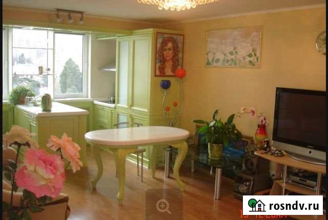 3-комнатная квартира, 100 м², 7/10 эт. на продажу в Ялте Ялта - изображение 1