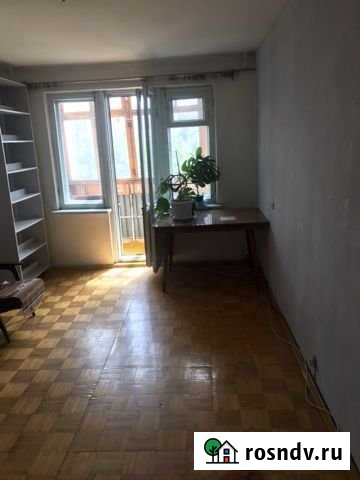 Комната 18 м² в 1-ком. кв., 5/9 эт. в аренду на длительный срок в Челябинске Челябинск - изображение 1