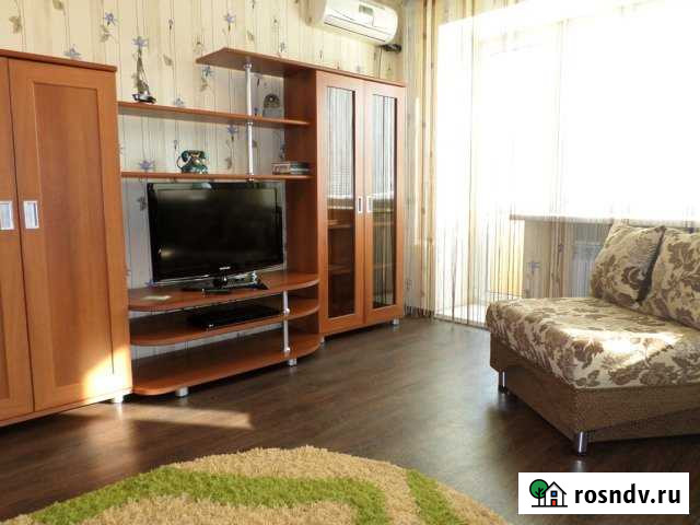 2-комнатная квартира, 56 м², 3/5 эт. в аренду посуточно в Хабаровске Хабаровск - изображение 1