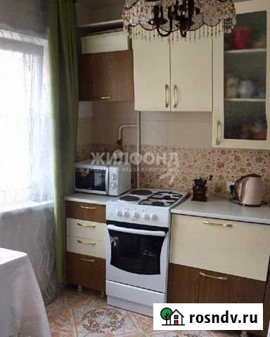 2-комнатная квартира, 45 м², 3/5 эт. в аренду на длительный срок в Новосибирске Новосибирск - изображение 1